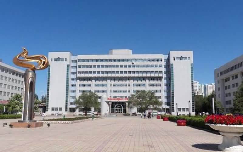 新疆大学信息科学与工程学院硕士研究生联系方式