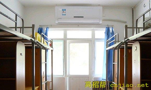 西安培华学院宿舍条件怎么样，有空调吗（含宿舍图片）