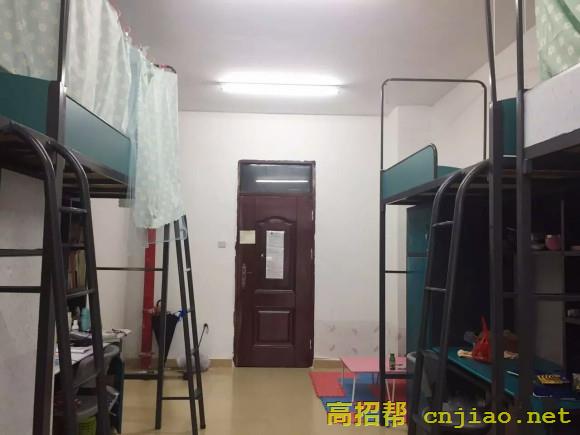 广东岭南职业技术学院宿舍条件怎么样，有空调吗（含宿舍图片）