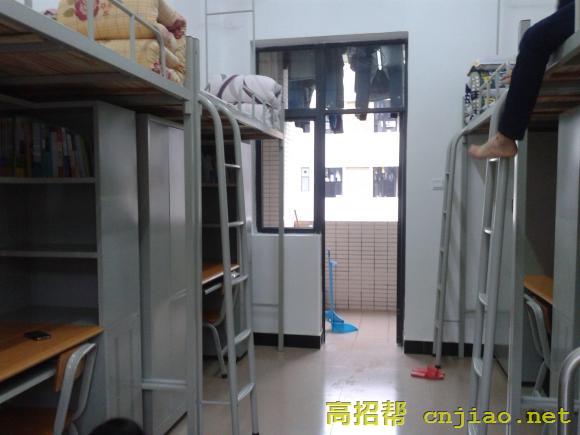 广东技术师范大学宿舍条件怎么样，有空调吗（含宿舍图片）