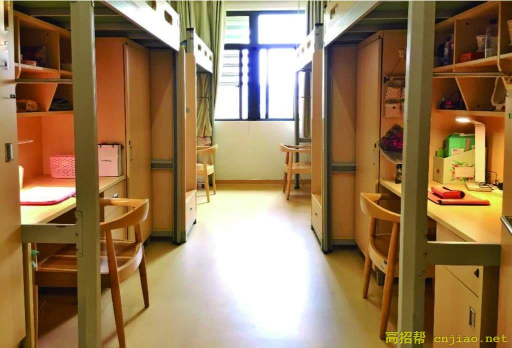 香港中文大学（深圳）宿舍条件怎么样，有空调吗（含宿舍图片）