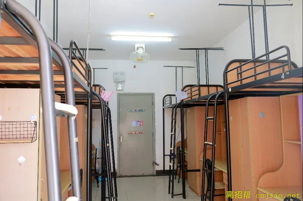 上海健康医学院宿舍条件怎么样，有空调吗（含宿舍图片）