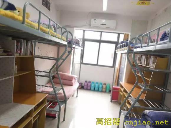 郑州财经学院宿舍条件怎么样，有空调吗（含宿舍图片）