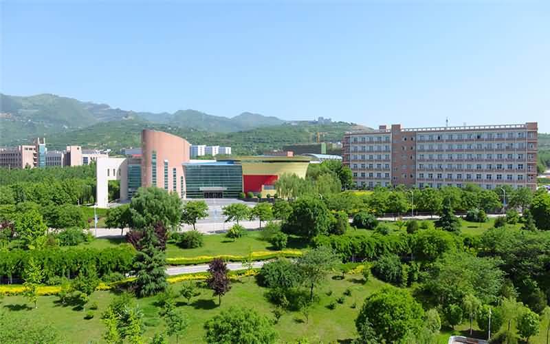 西安工程大学纺织与材料学院硕导：张辉